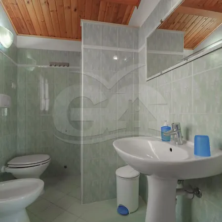 Nereidi - Goelba Appartement *